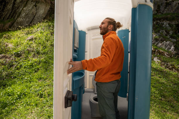 Best Portable bathroom rental  in Raymond, IL