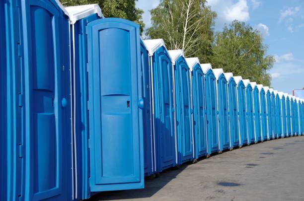 Best Porta potty delivery and setup  in Raymond, IL